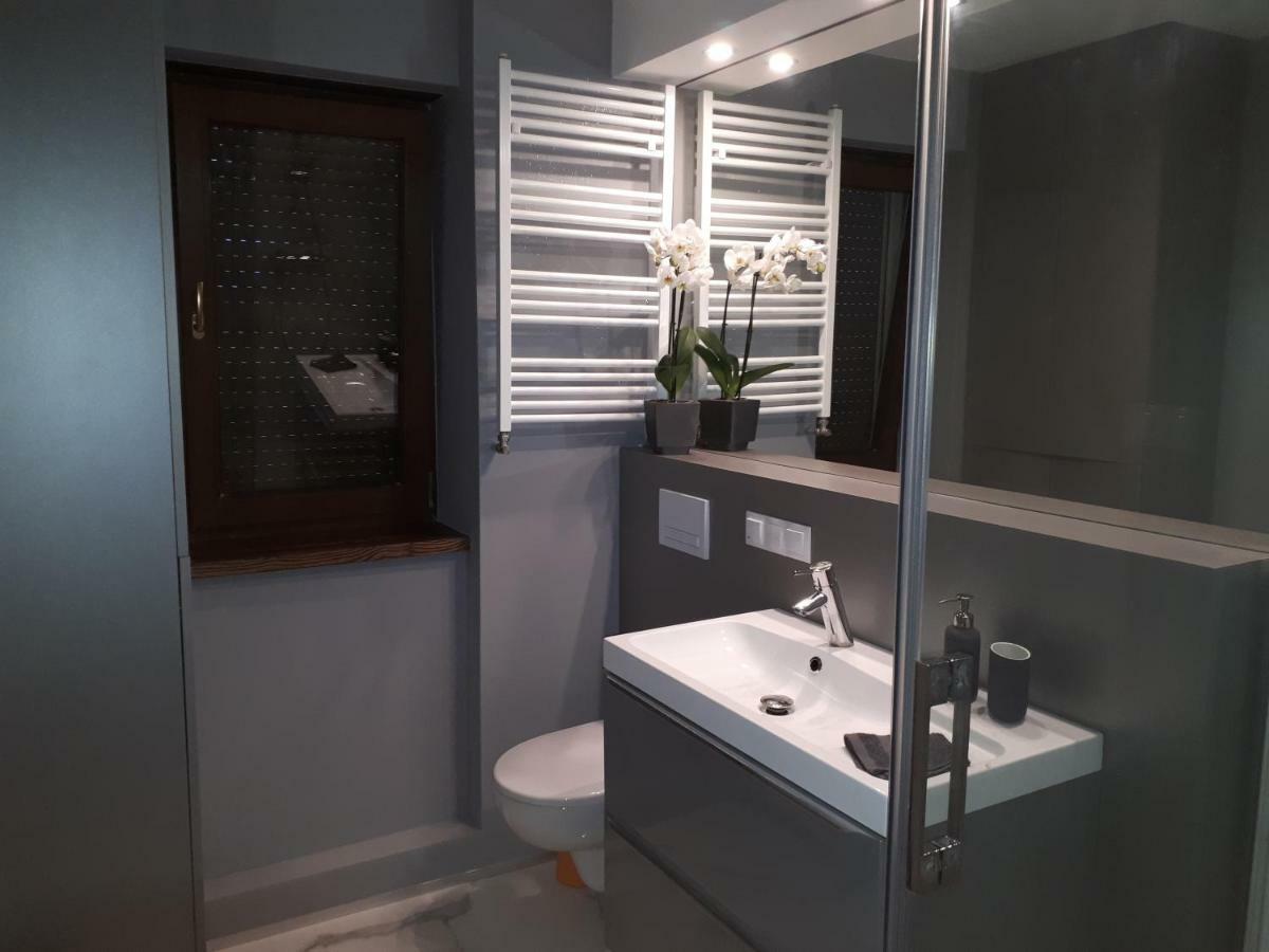 Apartamenty Centrum- Kochanowskiego -Dawniej Two-Bedroom Apartment 锡隆纳葛拉 外观 照片