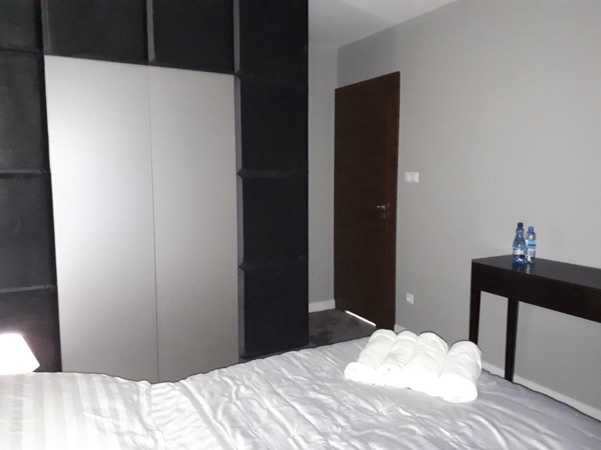Apartamenty Centrum- Kochanowskiego -Dawniej Two-Bedroom Apartment 锡隆纳葛拉 外观 照片