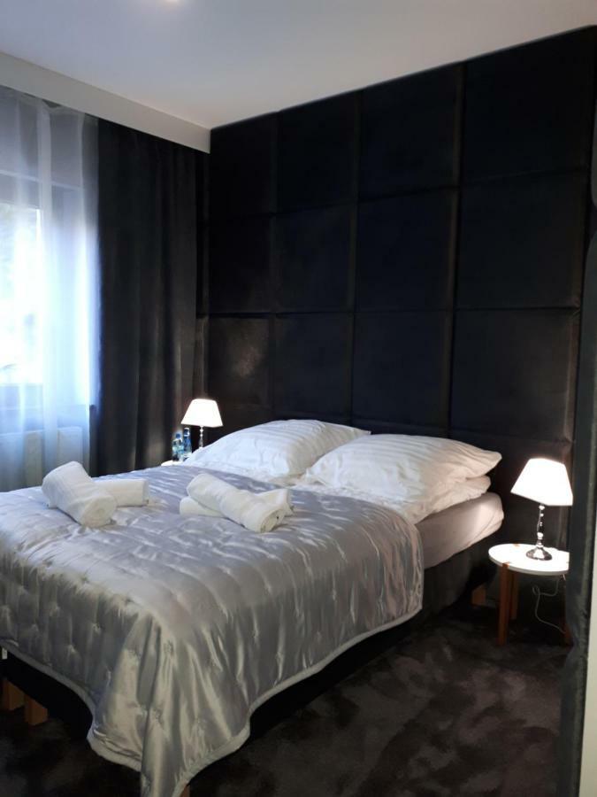 Apartamenty Centrum- Kochanowskiego -Dawniej Two-Bedroom Apartment 锡隆纳葛拉 外观 照片