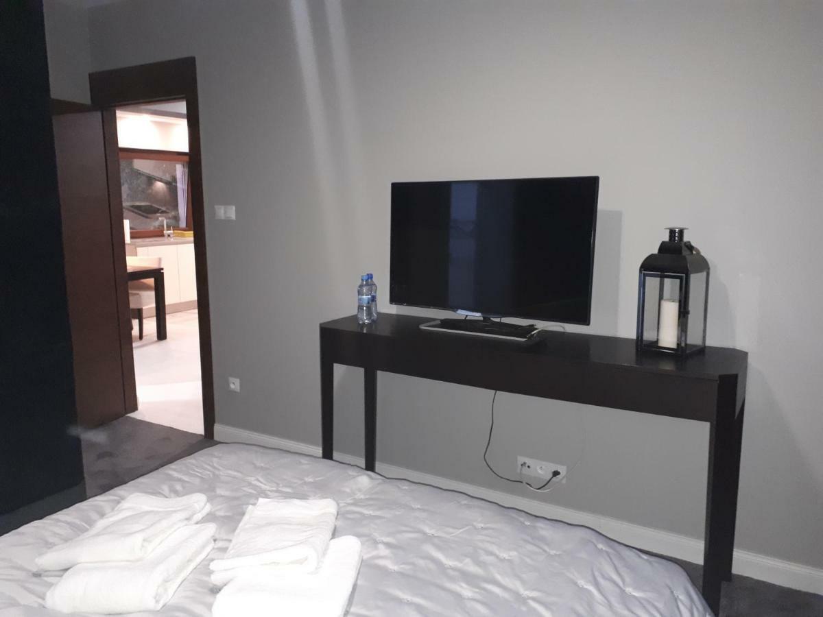 Apartamenty Centrum- Kochanowskiego -Dawniej Two-Bedroom Apartment 锡隆纳葛拉 外观 照片