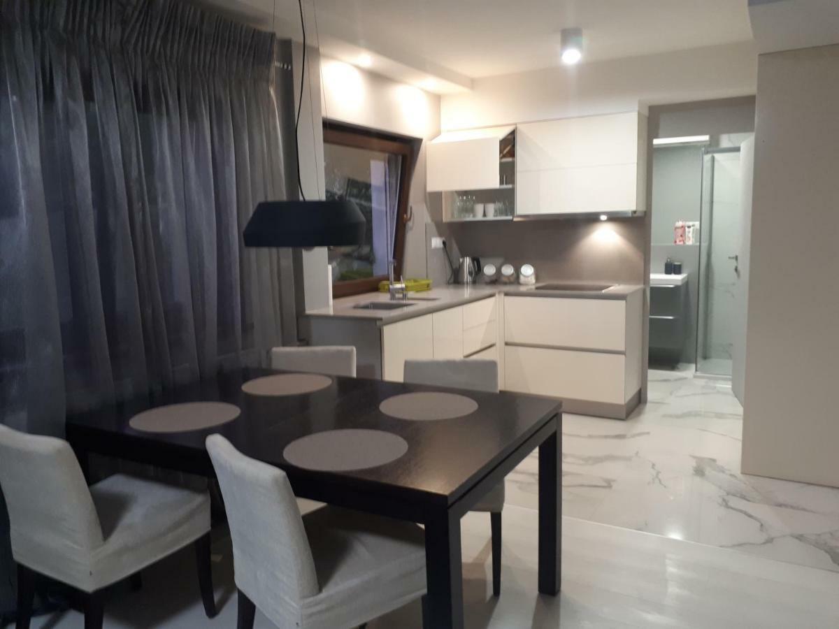 Apartamenty Centrum- Kochanowskiego -Dawniej Two-Bedroom Apartment 锡隆纳葛拉 外观 照片