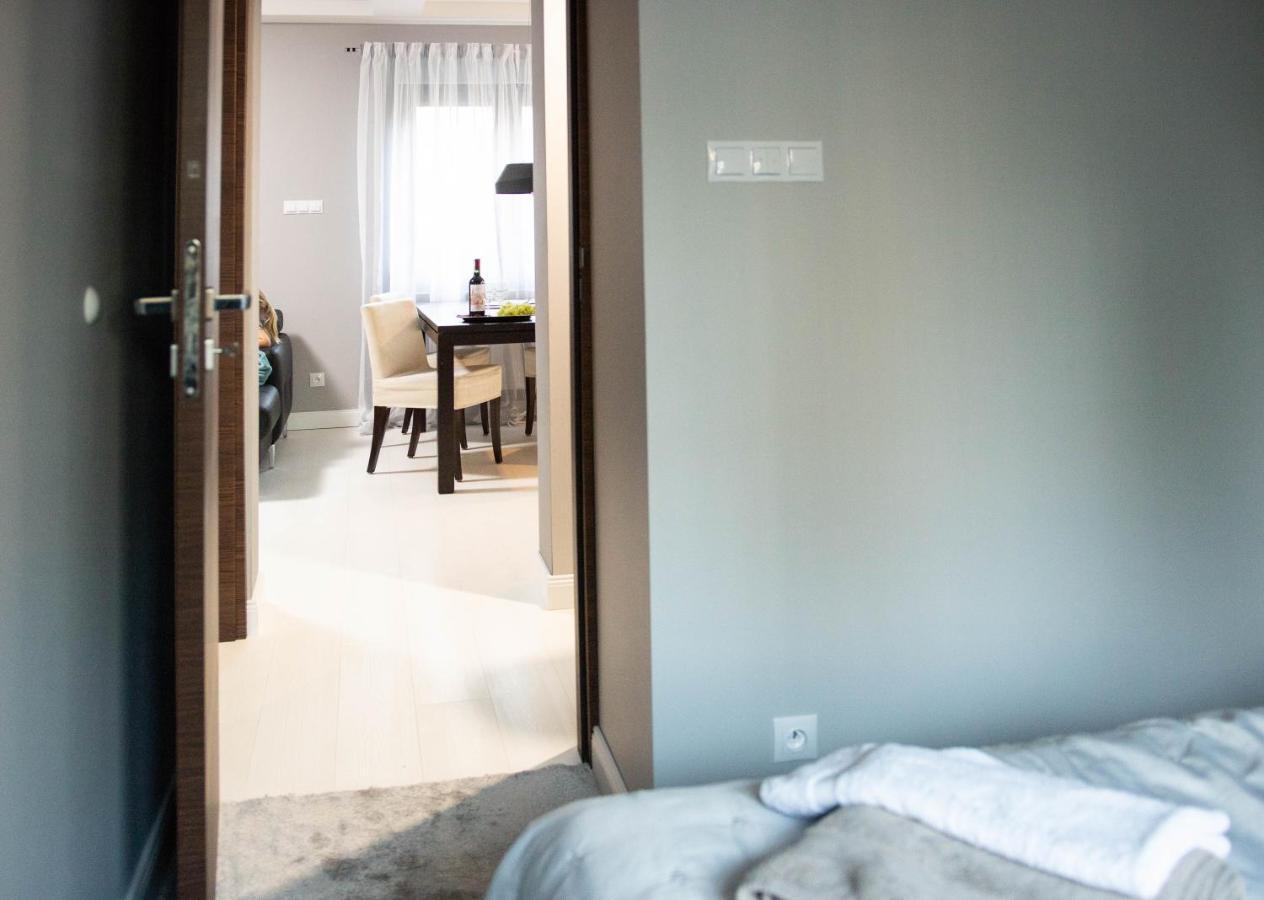 Apartamenty Centrum- Kochanowskiego -Dawniej Two-Bedroom Apartment 锡隆纳葛拉 外观 照片